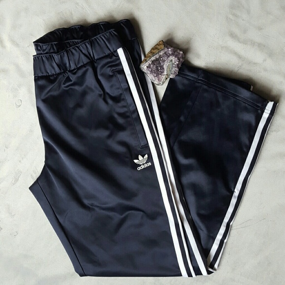 adidas Pants - Like NEW Adidas Pants/Joggers